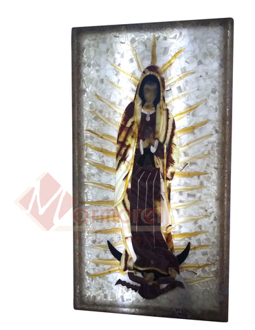 LUMINARIA DE PIEDRAS NATURALES DE ONIX CON DISEÑO DE LA VIRGEN DE GUADALUPE