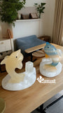 DELFÍN DE ÓNIX DECORATIVO CON PORTALAPICERO MOD SALTARÍN