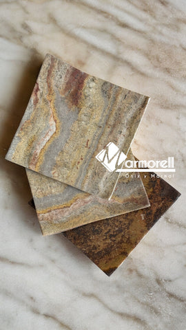 CHAROLA DE MARMOL DISEÑO PAÑUELO 15X15. MARMOL TRAVERTINO ROJO