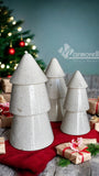 Set de 3 pinos navideños en mármol bellagio natural  Modelo: Alpes