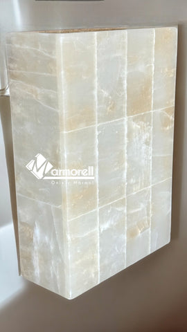 LAMPARA PARED ARBOTANTE. PIEDRA ONIX MOD: GRAPA 30X20 CM