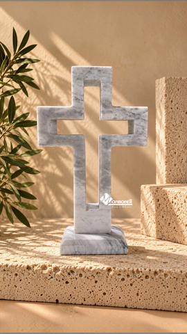 Cruz Contemporánea en Mármol Natural — 35 cm