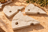 Tabla de quesos Brie | Mármol Beige Maya Natural — 20 × 25 cm
