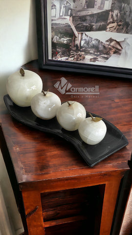 juego de manzanas en onix natural con base de mármol