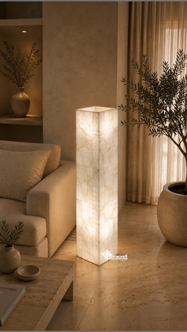 Lámpara de Piso Torre en Ónix Blanco de Tehuacán · 1 m x 20