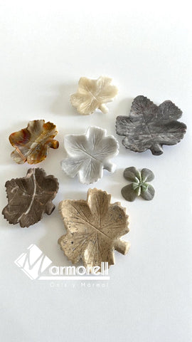 CHAROLA / DULCERO/ JABONERA MODELO HOJA MAPLE EN MÁRMOL Y ONIX